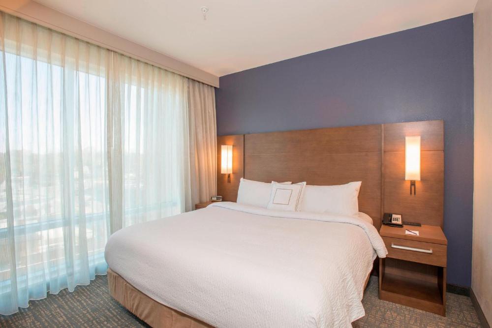 King Suite interior